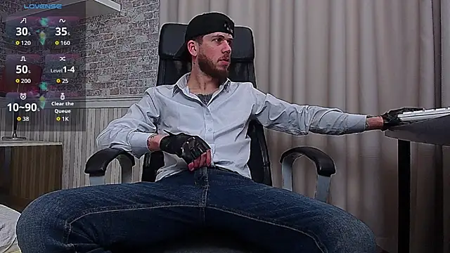 Snapshot of JonahShaw chatting on March 2026 05:35:01 AM JonahShaw online show from March 2026 05:35:01 AM