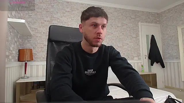 JonahShaw online show from April 2026 04:32:01 AM
