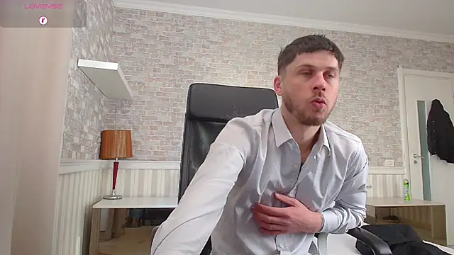 JonahShaw online show from April 2026 04:32:01 AM