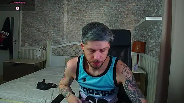 JonahShaw online show from June 2026 04:14:02 AM