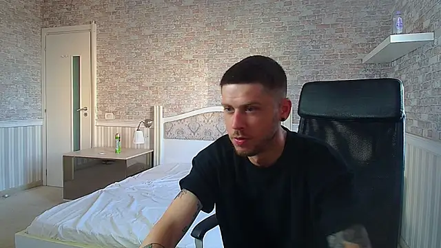 JonahShaw online show from June 2026 04:23:01 AM