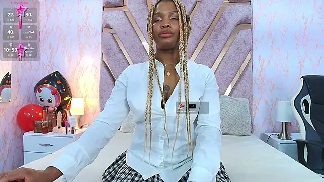 Snapshot of ArianaBeake chatting on October 2025 02:07:01 PM ArianaBeake online show from October 2025 02:07:01 PM