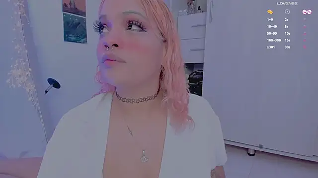 amywilld online show from April 2026 06:50:01 AM