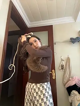 Snapshot of Manson13333 chatting on November 2025 08:25:02 AM Manson13333 online show from November 2025 08:25:02 AM