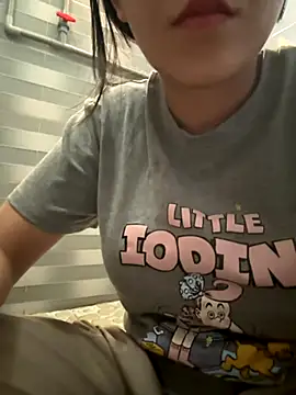 Snapshot of Sexyladzy chatting on September 2025 05:19:02 AM Sexyladzy online show from September 2025 05:19:02 AM