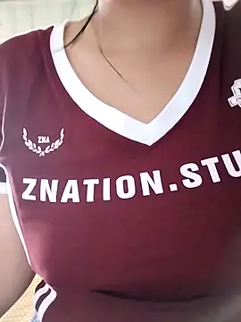 Snapshot of Sexyladzy chatting on September 2025 06:48:02 AM Sexyladzy online show from September 2025 06:48:02 AM