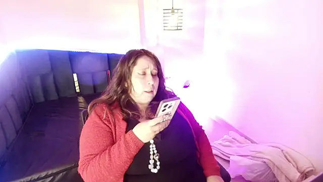  Emily rosee  online show from November 2025 11:14:01 AM