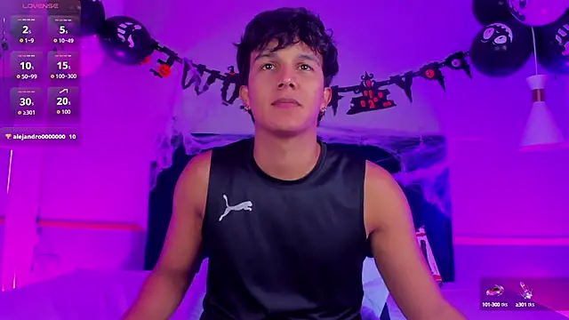 Leo Savage  online show from October 2025 04:13:02 AM