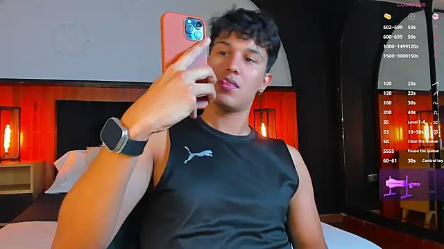 Leo Savage  online show from April 2026 03:54:02 AM