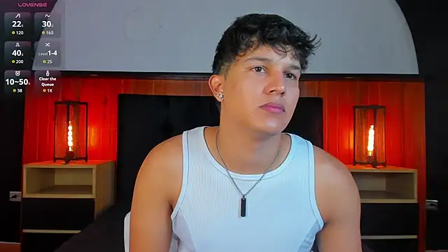 Leo Savage  online show from June 2026 04:35:02 AM