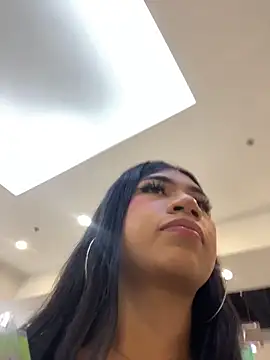 LiaSaenz27 online show from October 2025 03:08:01 PM