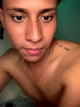 Patrick Hott  online show from October 2025 02:15:01 AM