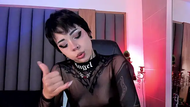 misstomie  online show from March 2026 08:49:01 PM