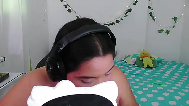 Juicy elenxx online show from June 2026 08:54:01 PM