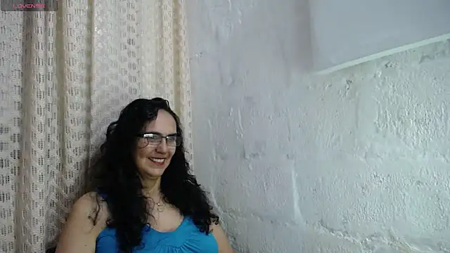 Snapshot of gabbyparker_ chatting on September 2025 09:43:02 AM gabbyparker online show from September 2025 09:43:02 AM