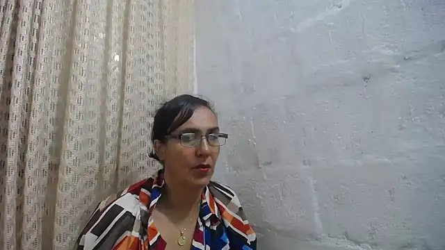 gabbyparker  online show from April 2026 09:38:01 AM