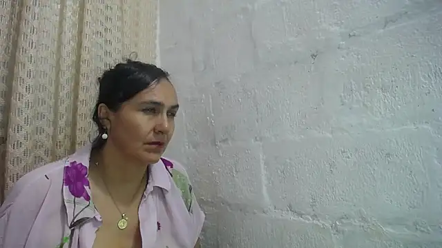 gabbyparker  online show from May 2026 09:36:01 AM