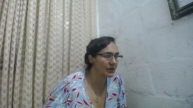 gabbyparker  online show from May 2026 10:09:02 AM