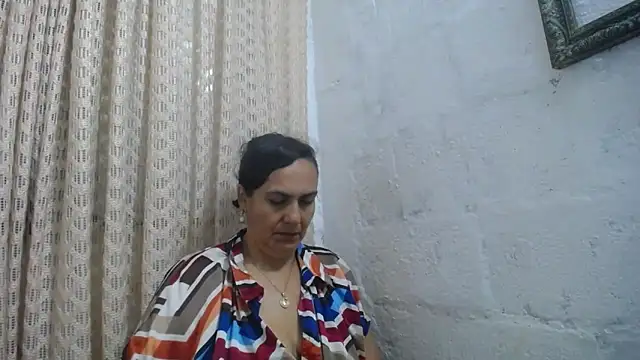 gabbyparker  online show from May 2026 09:04:02 AM