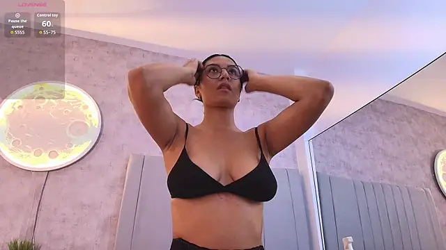 karla-ruiz online show from February 2026 07:34:02 PM