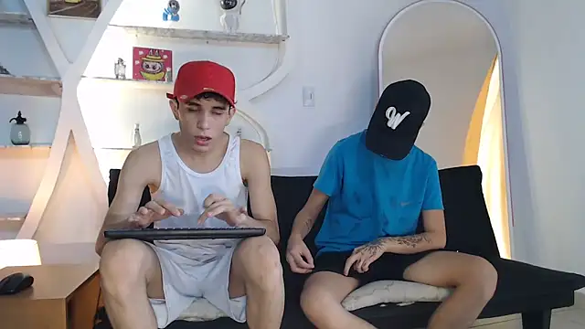 Snapshot of THREE_GUYS_HOT chatting on October 2025 07:46:02 PM THREE GUYS HOT online show from October 2025 07:46:02 PM