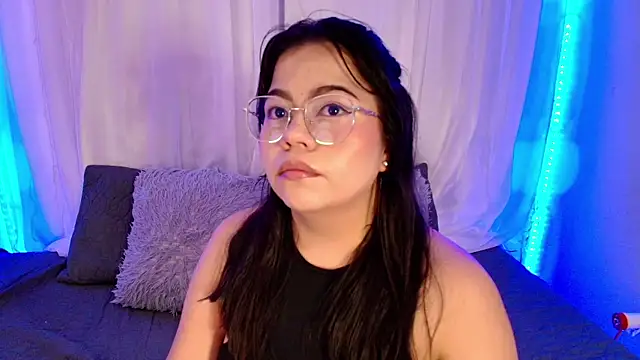 LilyRousee online show from April 2026 04:46:01 AM