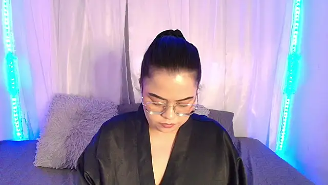 LilyRousee online show from June 2026 11:29:01 PM
