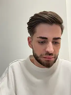 yourangel2001 online show from March 2026 10:15:01 PM