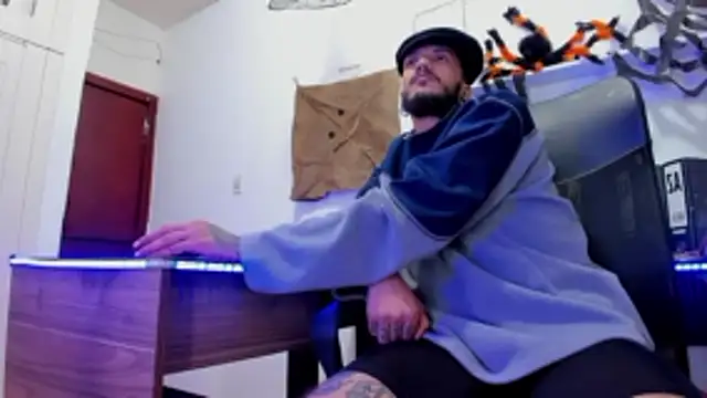 Snapshot of dex_55 chatting on October 2025 12:58:01 AM dex 55 online show from October 2025 12:58:01 AM