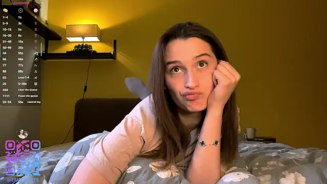 DarlineBrustera online show from May 2026 04:23:01 PM
