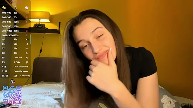 DarlineBrustera online show from May 2026 02:22:01 PM