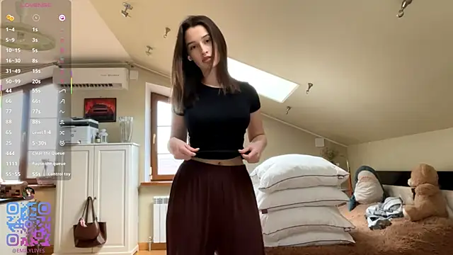 DarlineBrustera online show from May 2026 02:45:01 PM