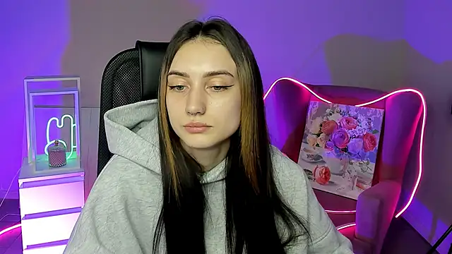 Snapshot of olivianorton chatting on October 2025 12:24:02 PM olivianorton online show from October 2025 12:24:02 PM