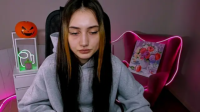 Snapshot of olivianorton chatting on October 2025 01:36:03 PM olivianorton online show from October 2025 01:36:03 PM