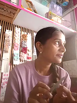 hotshreya69 online show from September 2025 06:05:02 AM