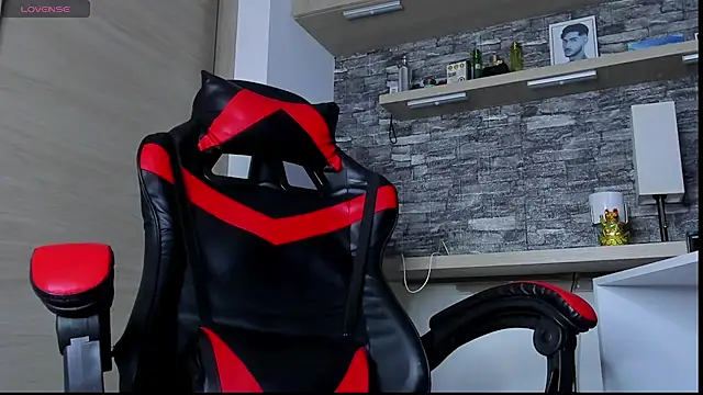 Snapshot of Theimperialboys_ chatting on October 2025 06:00:02 AM Theimperialboys online show from October 2025 06:00:02 AM