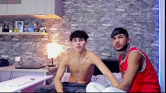 Snapshot of Theimperialboys_ chatting on October 2025 12:42:02 AM Theimperialboys online show from October 2025 12:42:02 AM