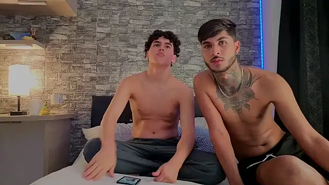 Theimperialboys  online show from April 2026 07:00:02 PM