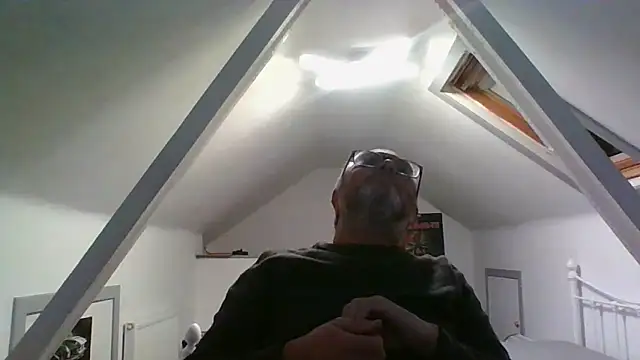 naughtygrandad1 online show from December 2025 07:30:02 PM