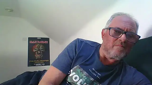 naughtygrandad1 online show from April 2026 06:02:02 PM