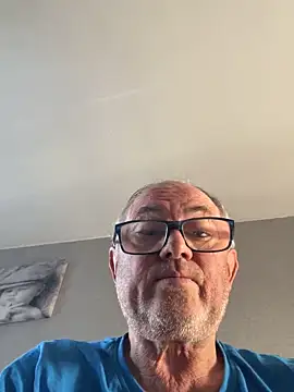 naughtygrandad1 online show from May 2026 07:02:02 AM