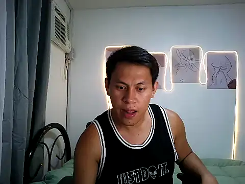 Snapshot of Ashley_Slutty chatting on April 2026 05:52:01 AM Ashley Slutty online show from April 2026 05:52:01 AM