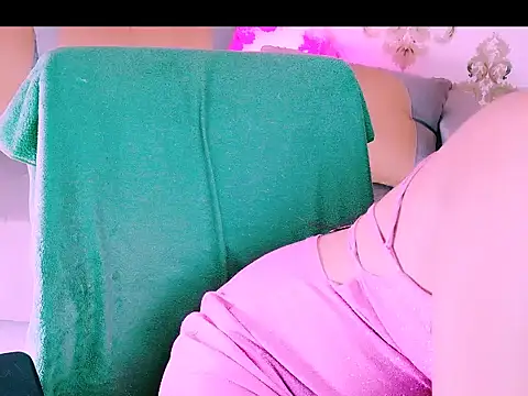 My Rose online show from November 2025 04:13:02 AM