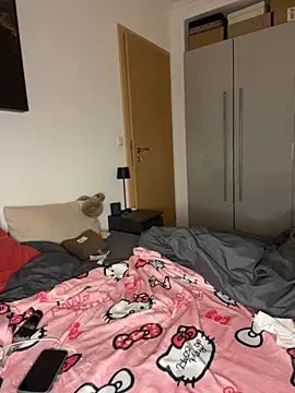 Snapshot of OliviaaFischer chatting on November 2025 09:14:02 PM OliviaaFischer online show from November 2025 09:14:02 PM