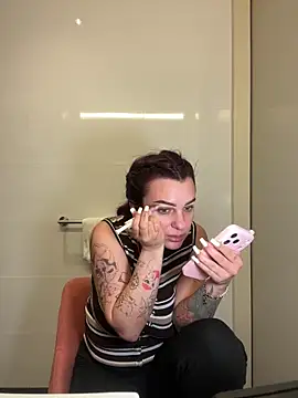 OliviaaFischer online show from June 2026 01:50:02 PM