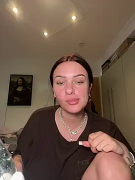 OliviaaFischer online show from June 2026 03:36:01 PM