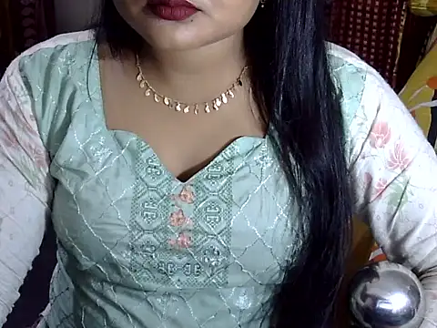 Nusrat Faria07 online show from October 2025 11:08:02 AM