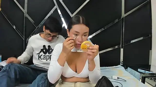 Noa Arez online show from February 2026 04:39:02 AM