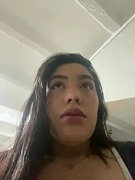 RenataLeclair online show from June 2026 04:22:01 PM