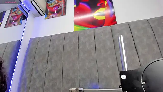 pretty78angel online show from October 2025 08:10:01 PM